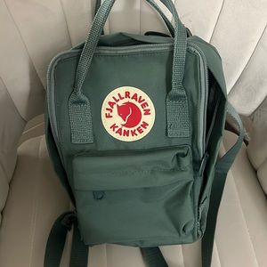 Fjallraven Kanken Mini Backpack